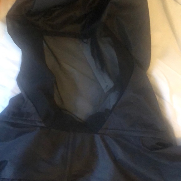 Nike Tech Pack Packable Reflective Running Jacket - Picture 11 of 15